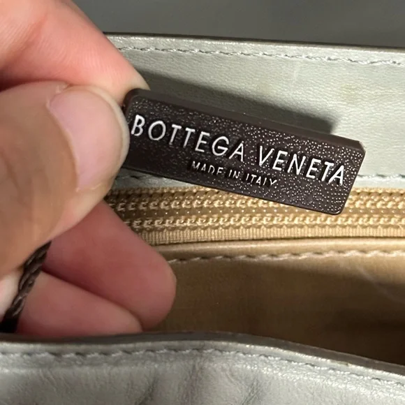 Bottega Veneta Light Sage Intrecciato Top Handle Crossbody Bag - Picture 13 of 16